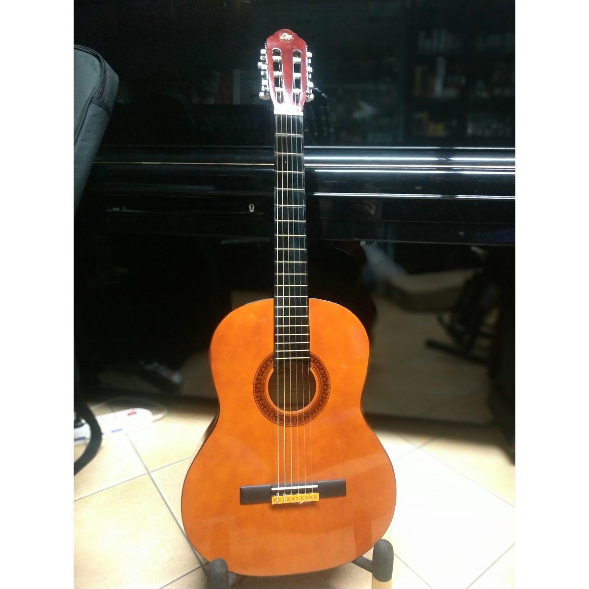 Eko CS10 kit chitarra classica natural 4/4 con borsa plettri e accordatore a fischietto