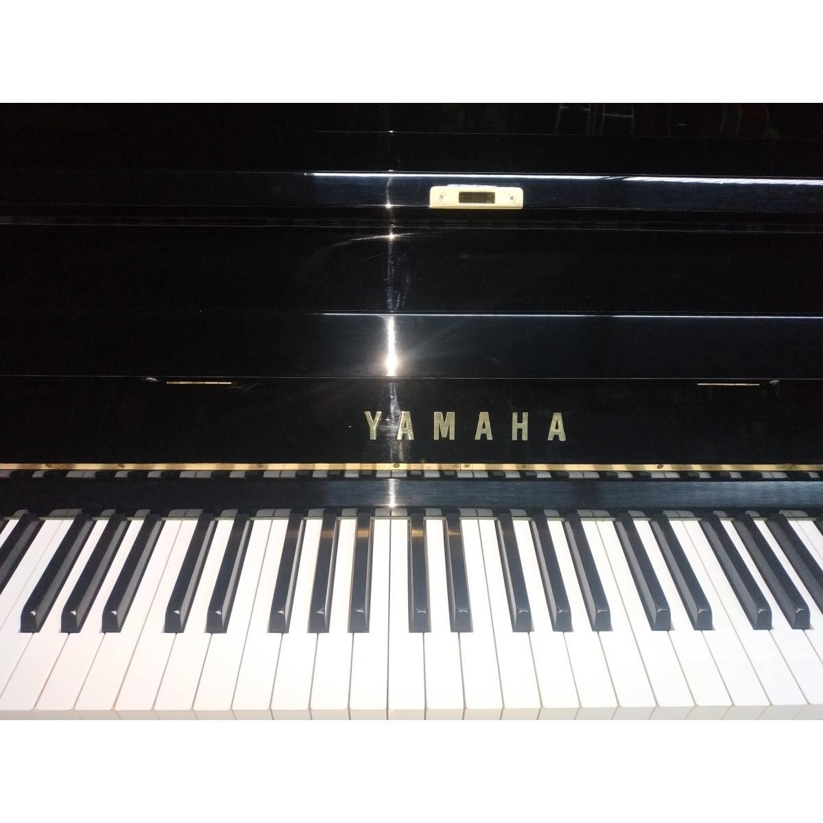 Yamaha No U2 Pianoforte acustico verticale rigenerato