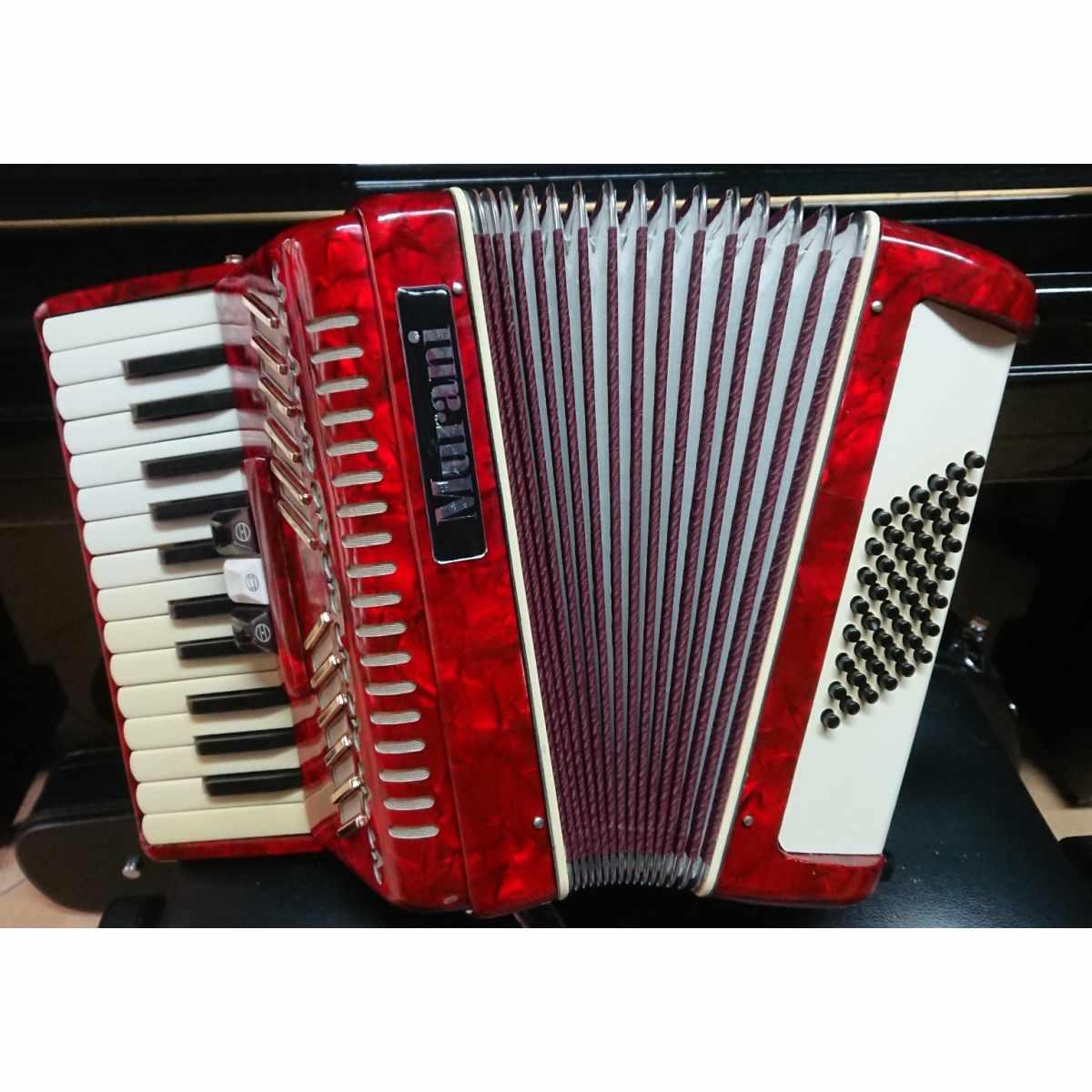 Murani fisarmonica  48 bassi rossa