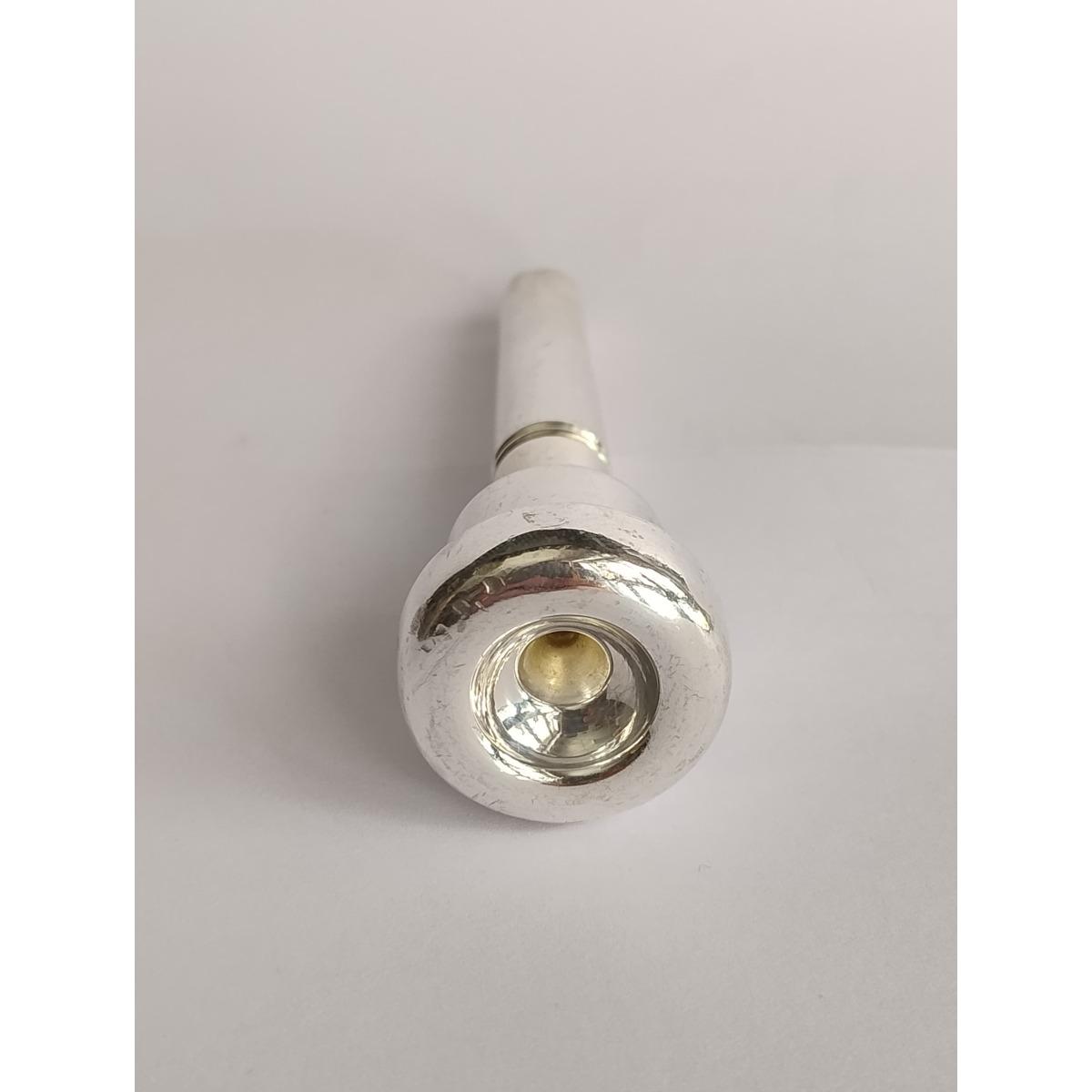 Bruno Tilz mod. Usa 18 Bocchino per tromba, usato
