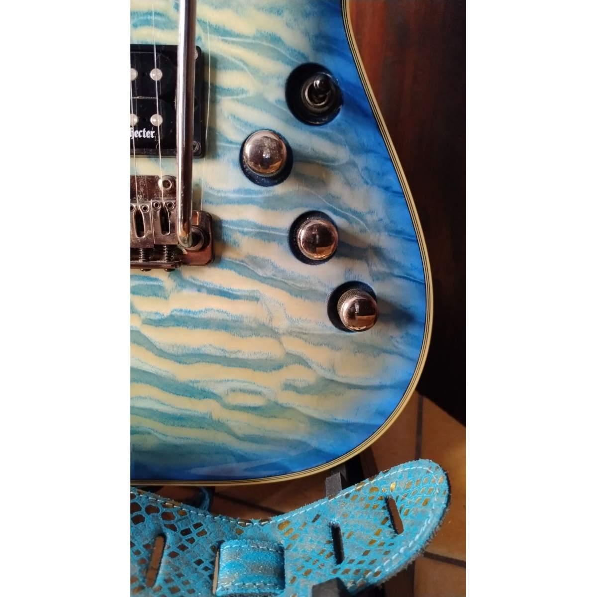 Schecter Omen Extreme 6-TR-M-OBB, usata