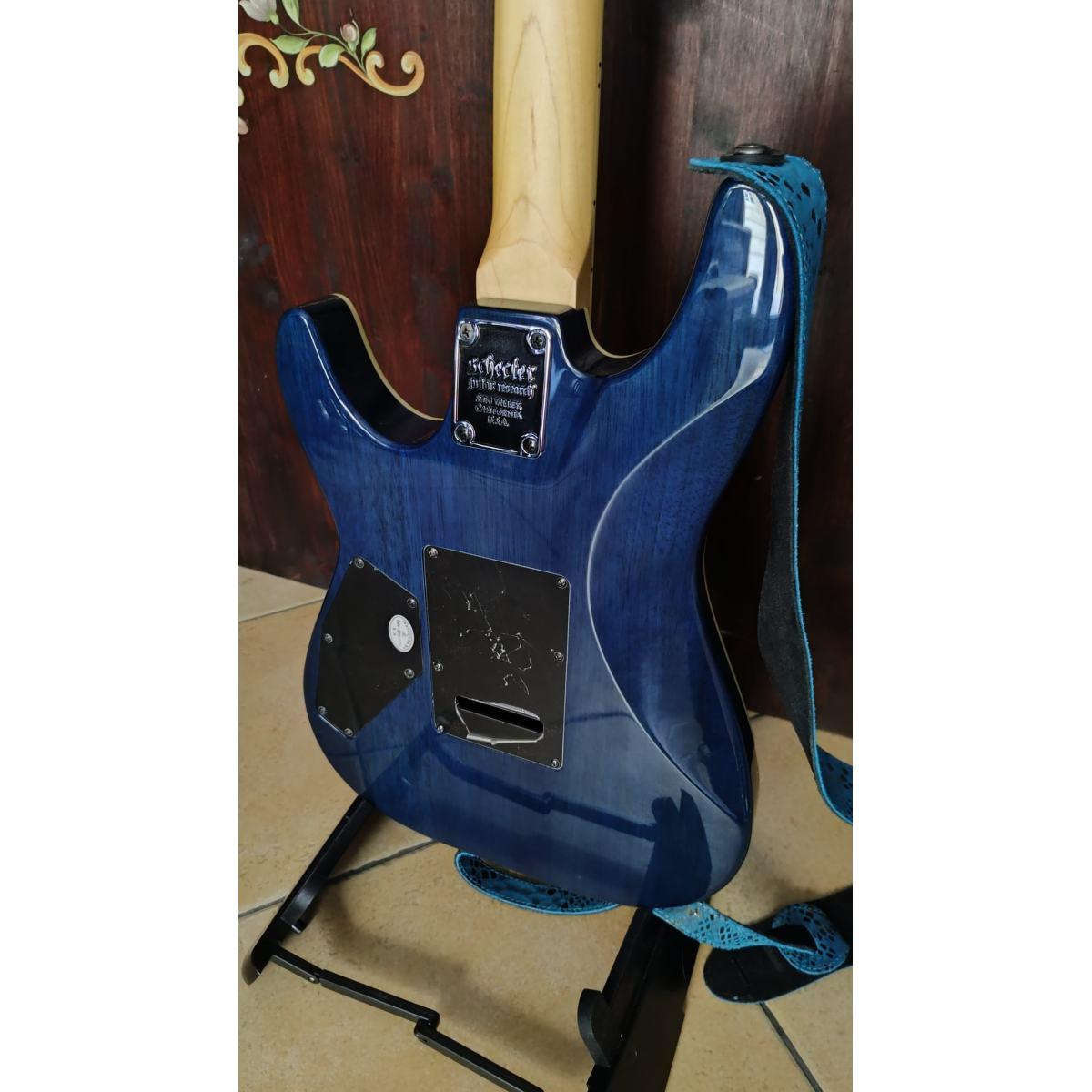Schecter Omen Extreme 6-TR-M-OBB, usata
