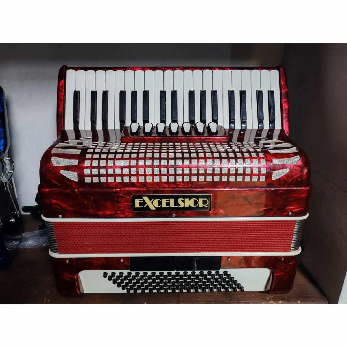 EXCELSIOR Fisarmonica 96 bassi 37 tasti, usata