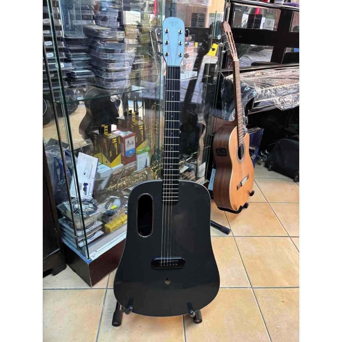 Lava Music ME PRO chitarra acustica usata